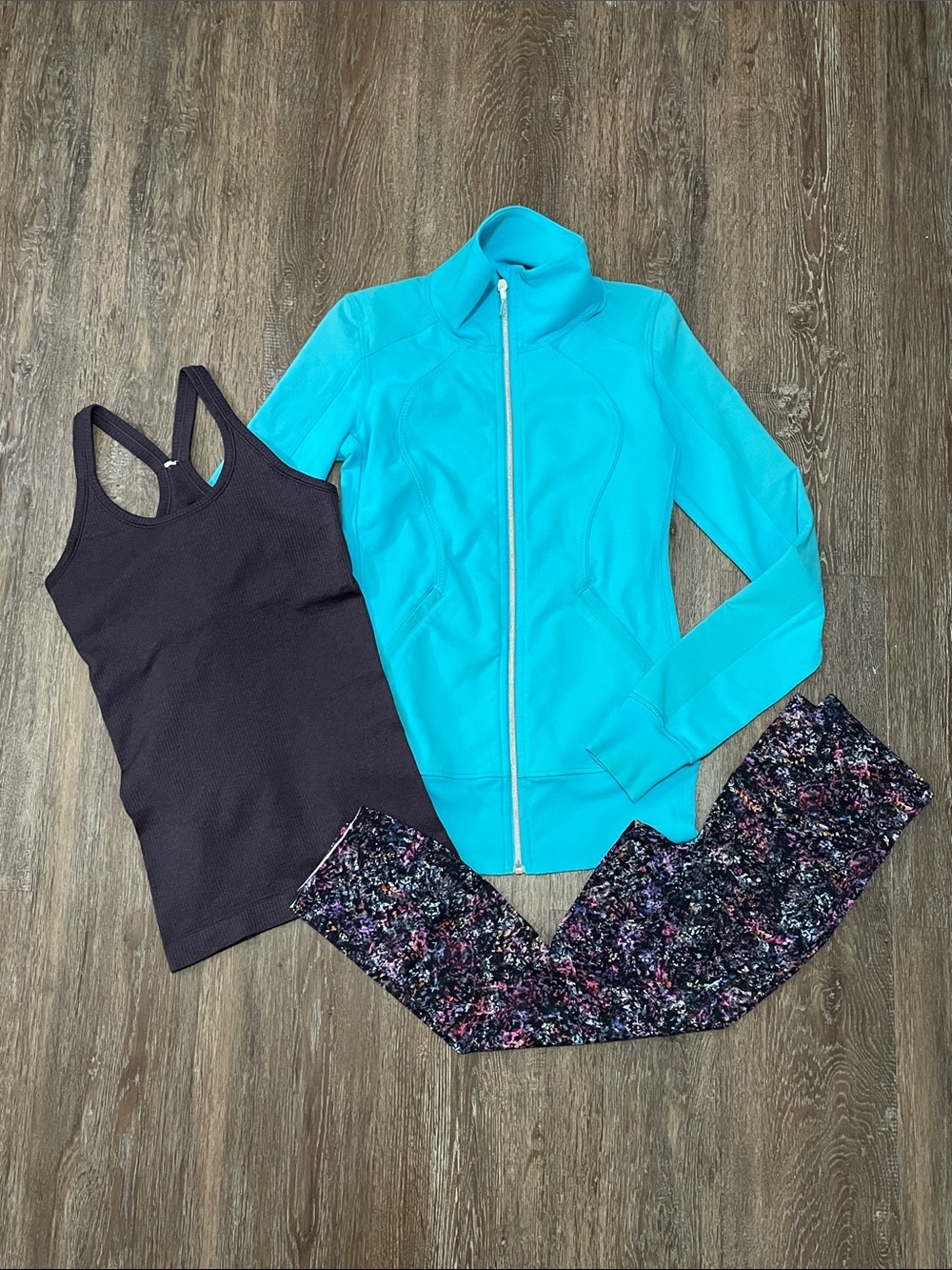 GUC Lululemon Matching3-piece Set. Size Jacket 4-6, 4/ Bottom 6